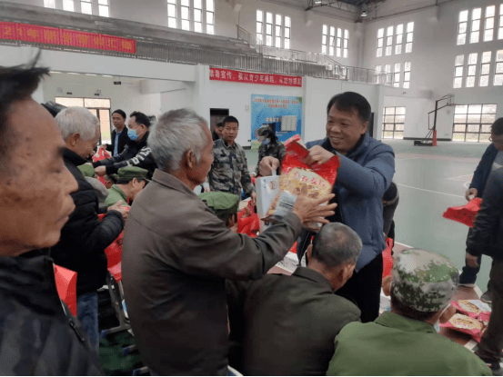 兴业县退役军人事务局领导最新介绍，一览全局精英团队风采标题，兴业县退役军人事务局新任领导团队亮相，引领退役军人事务发展新征程。